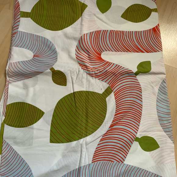 IKEA Twin Duvet Cover and Cham 2 Sets - Picture 1 of 3